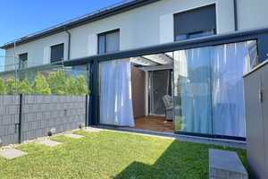 ENERGIEEFFIZIENTES REIHENMITTELHAUS IN BURGKIRCHEN ! CARPORT - ÜBERDACHTE TERRASSE - EBK – Pfaffingerstraße 3d, 84508 Altötting (Kreis) – Vorschaubild 1