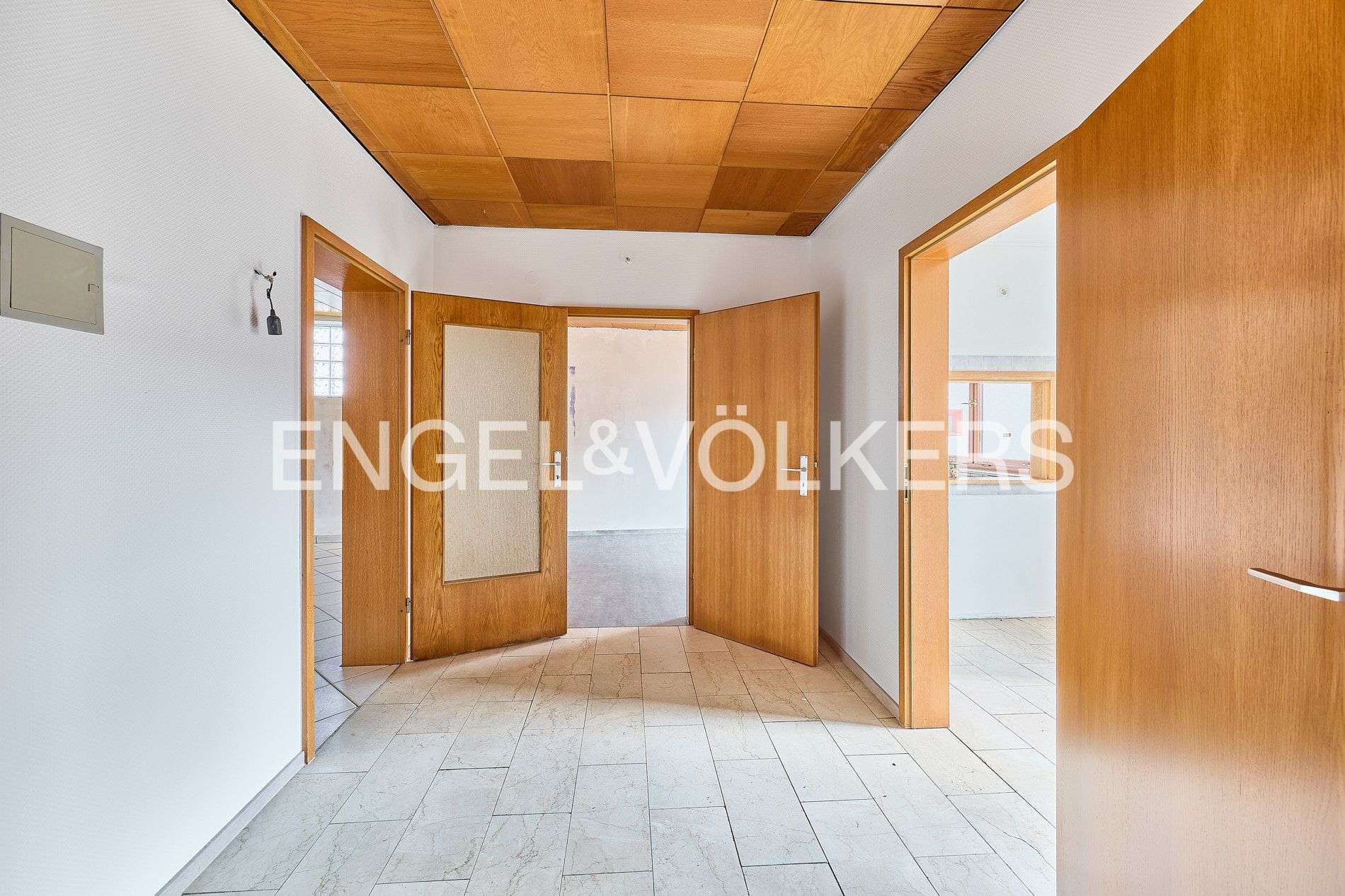 Immobilie in Neuhofen - 2 Häuser, 3 Wohneinheiten mit vielseitigen Nutzungsmöglichkeiten! - Bild 12