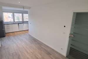 Sanierte + gemütliche DG-Wohnung – Freiligrathstraße 48, 47799 Cracau, Krefeld – Vorschaubild 8