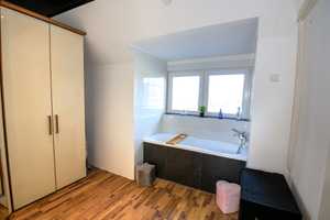 Charmantes Doppelhaus mit Einliegerwohnung und modernem Hinterhaus auf großzügigem Grundstück – Ludwigshafen am Rhein – Vorschaubild 14