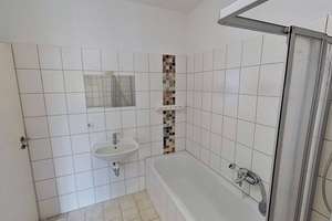 Viel Platz, viel Wohnkomfort – 3-Zimmer-Wohnung mit Balkon auf 92 m² – Querstraße 30, 99817 Stadtzentrum, Eisenach – Vorschaubild 10