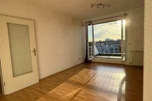bezugsfreies 2,5 Zimmer Dachgeschoß mit Balkon und Dachterrassen Option – Karolinenstr. 1D, 13507 Tegel, Berlin – Vorschaubild 9