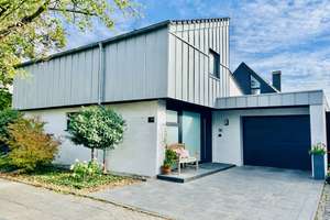 Von privat: freistehendes, modernes Einfamilienhaus in traumhafter Lage - einzugsbereit! – Ottostraße 24, 47803 Kempener Feld/Baackeshof, Krefeld – Vorschaubild 1