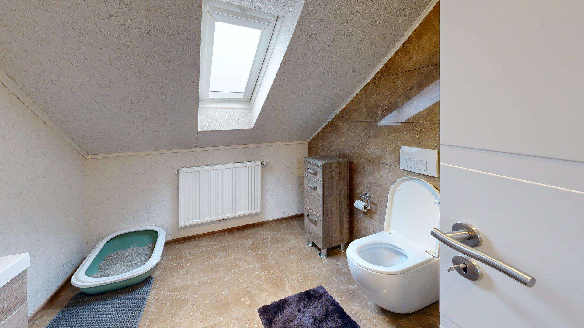 Immobilie in Steinwenden - Freistehendes Zweifamilienhaus mit großzügigem Platzangebot - Bild 21