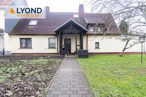 Charmantes Zwei-Familien-Haus mit großzügigem Grundstück und vielseitigem Potenzial – Gotha (Kreis) – Vorschaubild 1