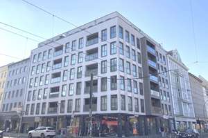 Exklusiver und sonnendurchfluteter Penthouse-Traum mit EBK in absoluter Best Lage Berlin-Mitte!!!