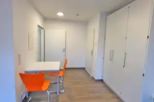 TOP möbliertes Studentenappartement Nr. 1 inkl. Einbauküche im Zentrum von Eichlinghofen – Stockumer Straße 414, 44227 Dortmund – Vorschaubild 2
