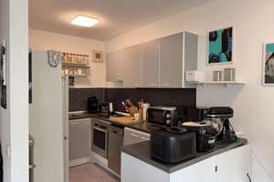 Gut geschnittene 2 Zi-Wohnung inkl. Stellplatz - zentrale Wohnlage! – 63069 Klinikum Offenbach, Offenbach am Main – Vorschaubild 6
