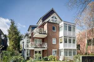 Wohnen im Grünen: 2-Zi.-EG-Wohnung mit Süd-West-Garten in Volksdorf