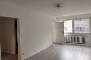 Gemütliches 1-Zimmer-Apartment – sofort bezugsfrei! Jetzt Besichtigungstermin sichern! – Unter den Ulmen 136, 47137 Untermeiderich, Duisburg – Vorschaubild 2