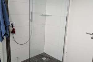 Moderne 3-Zimmer Dachgeschosswohnung mit Balkon in Tettnang