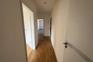 Helle 2-Zimmer-Wohnung mit sonnigem Balkon – Unterländerstraße 29-31, 70435 Zuffenhausen-Hohenstein, Stuttgart – Vorschaubild 9