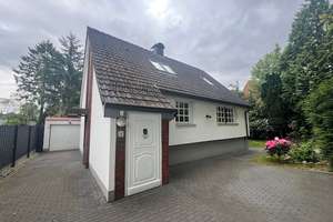 Sommer im neuen Zuhause - Provisionsfreies Familienidyll zum Wohlfühlen – Die vollständige Adresse der Immobilie erhältst du vom Anbieter., 22147 Rahlstedt, Hamburg – Vorschaubild 21
