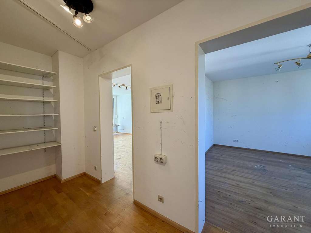 Immobilie in Landshut - Zentral gelegen mit Potenzial - 2 Zimmer-Wohnung mit Südbalkon - Bild 3