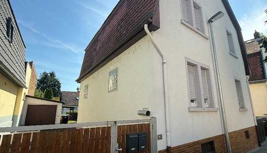 Bild von Zwei-Familienhaus mit zusätzlichem Bauplatz