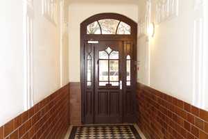 Ruhige 3-Zimmer-Dachgeschoss-Altbau-Wohnung mit Sonnenterrasse nahe Schillerpark und Humboldthain – Oudenarder Str. 7, 13347 Berlin – Vorschaubild 2