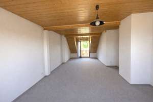 Große Altbauwohnung mit Potenzial:  130 m² Wohnfläche, Balkon und 3 Schlafzimmern! – Die vollständige Adresse der Immobilie erhältst du vom Anbieter., 75179 Brötzingen, Pforzheim – Vorschaubild 7