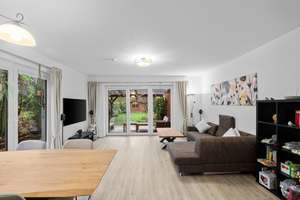 Modernes, neuwertiges Reihenendhaus im Alstertal – Die vollständige Adresse der Immobilie erhältst du vom Anbieter., 22399 Poppenbüttel, Hamburg – Vorschaubild 3