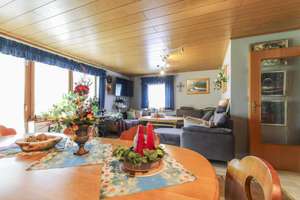 Zweifamilienhaus mit Einliegerwohnung, Gewerbehalle, Garagen, Werkstatt und Garten in ruhiger Lage – Die vollständige Adresse der Immobilie erhältst du vom Anbieter., 93182 Duggendorf – Vorschaubild 6