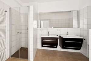 Property thumbnail 15