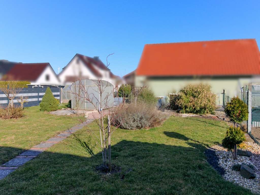 Immobilie in Vacha - Gepflegtes Einfamilienhaus mit Garten und Garage in Völkershausen - Bild 3