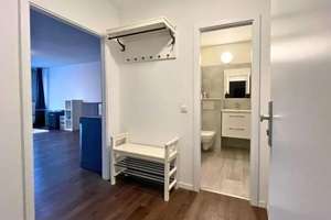 Helles Panorama-Apartment in Neuehrenfeld: Vollmöbliert, All-inclusive & 24h-Sicherheitsdienst – Die vollständige Adresse der Immobilie erhältst du vom Anbieter., 50832 Altstadt/Nord, Köln – Vorschaubild 4