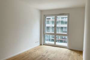Neubaukomfort: 2 Zimmer mit Glaswand-Loggia, kompakter Schnitt, Einbauküche, Walk-In-Dusche, Aufzug – Hildesheimer Straße 452, 30519 Wülfel, Hannover – Vorschaubild 11