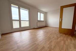 Praktisch geschnittene Familienwohnung mit Balkon! – Hamelner Straße 10, 6126 Westliche Neustadt, Halle (Saale) – Vorschaubild 2