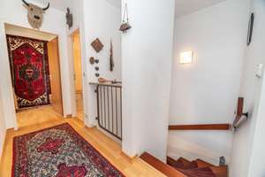 Außergewöhnliche Maisonette-Wohnung mit Balkon und Dachterrasse!  – Die vollständige Adresse der Immobilie erhältst du vom Anbieter., 81925 Oberföhring, München – Vorschaubild 19