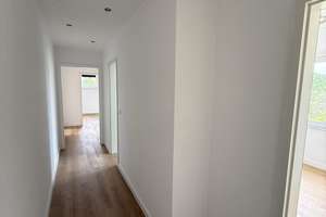 Helle 73qm 3-Zimmer-Wohnung nahe Mercedes, Rheinmetall, TKMS - Balkon, Büro & Tiefgarage – Schaphuser Straße 15, 28307 Osterholz (Ortsteil), Bremen – Vorschaubild 4