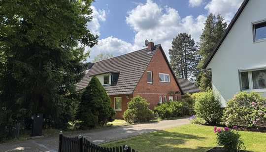Bild von Großzügiges Einfamilienhaus mit Süd-Garten in Hamburg-Schnelsen!