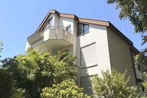 Sofort freie, ruhige 2-Zimmer-Eigentumswohnung im DG mit Dachloggia und Tiefgaragenstellplatz!  – Die vollständige Adresse der Immobilie erhältst du vom Anbieter., 70569 Dachswald, Stuttgart – Vorschaubild 2
