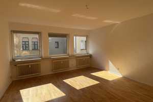 Ansprechende 3-Zimmer-Wohnung mit Balkon in Saarbrücken – Mainzer Str. 49b, 66121 Stadtverband Saarbrücken (Kreis) – Vorschaubild 1