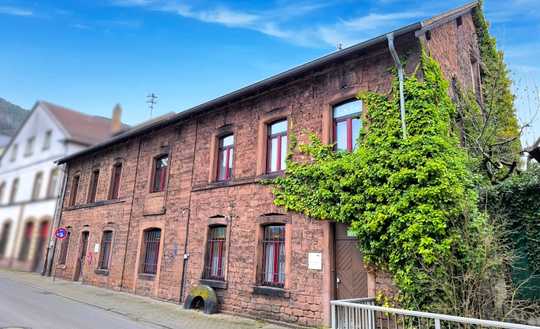 Attraktive Immobilie für Kapitalanleger in sehr guter Lage von Lambrecht mit Top-Infrastruktur