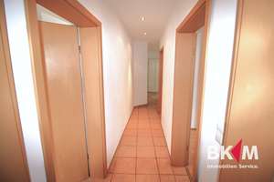 Doppelhaushälfte mit Einliegerwohnung – modernisiert & zentral – Die vollständige Adresse der Immobilie erhältst du vom Anbieter., 72764 Reutlingen-Mitte, Reutlingen – Vorschaubild 10