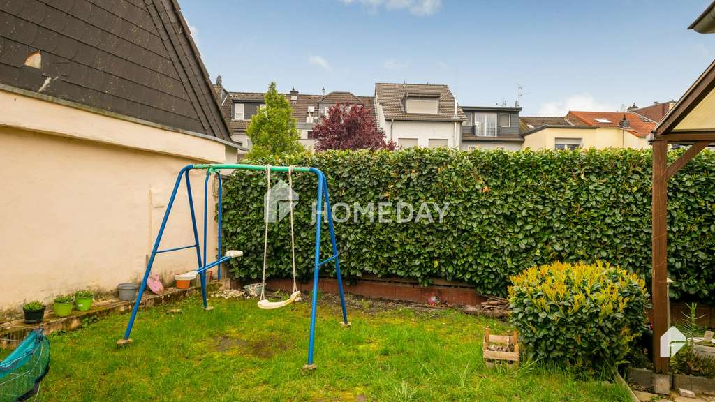 Immobilie in Frechen - Top gepflegtes Reihenendhaus mit Garten, Terrasse und tollem Grundriss in zentraler Lage - Bild 2