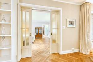 Park-Villa in Volksdorf mit direktem Zugang zu den Teichwiesen – Die vollständige Adresse der Immobilie erhältst du vom Anbieter., 22359 Volksdorf, Hamburg – Vorschaubild 6