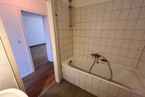 Hübsche 1 Zimmerwohnung im Dachgeschoss in zentraler Lage Hannovers! – Vahrenwalderstraße 108, 30165 Vahrenwald, Hannover – Vorschaubild 8