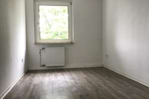 Schicke Singlewohnung mit sonnigem Balkon! – Bochumer Landstr. 260, 45276 Freisenbruch, Essen – Vorschaubild 6
