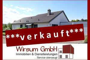 KOMMEN + WOHNEN - IM GROSSZÜGIGEN EINFAMILIENHAUS -  MIT SCHÖNEM GARTEN - IN BESTER WOHNLAGE – Sulzstraße 25, 72124 Reutlingen (Kreis) – Vorschaubild 1