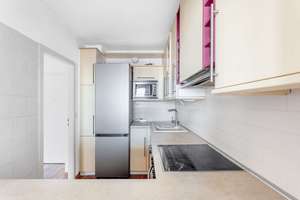 Vier Zimmer, alle mit Loggienzugang: Wohnen im 12. Stock, Berlin-Mitte – Die vollständige Adresse der Immobilie erhältst du vom Anbieter., 10117 Mitte (Ortsteil), Berlin – Vorschaubild 11