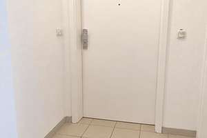 Helle 2-Zimmer-Wohnung mit moderner Einbauküche und Stellplatz in Erfurt – Gustav-Adolf-Str. 19, 99084 Brühlervorstadt, Erfurt – Vorschaubild 5