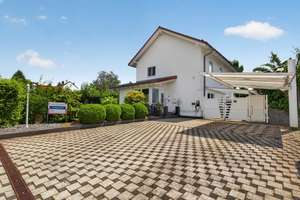 Provisionsfrei: Neuwertiges Einfamilienhaus mit PV-Anlage, Garten und Carports – Die vollständige Adresse der Immobilie erhältst du vom Anbieter., 76332 Bad Herrenalb – Vorschaubild 13