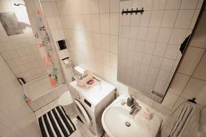 Property thumbnail 12