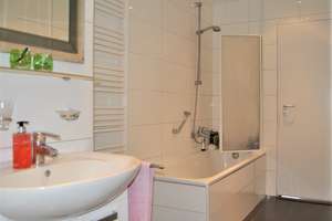 Schön modernisierte 3 Zimmerwohnung mit Panoramablick und TG-Stellplatz – 67071 Oggersheim, Ludwigshafen am Rhein – Vorschaubild 9