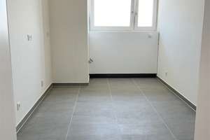 Frisch modernisiertes Wohnglück: 3 Zimmer mit Rundum-Balkon + modernes Bad mit Dusche + Aufzug – Krohstraße 4, 50968 Bayenthal, Köln – Vorschaubild 9
