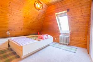Wohnglück: Großzügiges Einfamilienhaus auf traumhaftem Grundstück – Die vollständige Adresse der Immobilie erhältst du vom Anbieter., 22159 Farmsen-Berne, Hamburg – Vorschaubild 16