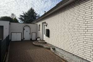 Wohnen im Grünen – Einfamilienhaus mit Sauna, Teich und traumhaftem Garten – Die vollständige Adresse der Immobilie erhältst du vom Anbieter., 42719 Wald, Solingen – Vorschaubild 4