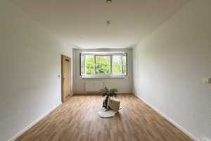 Ideal für jedes Alter: 2-Raum-Wohnung mit Aufzug und ebenerdiger Dusche – Carl-Bobach-Straße 4, 9120 Chemnitz – Vorschaubild 8