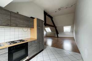 Gepfelgte 3-Zimmer-Wohnung mit Einbauküche in unmittelbarer Mosellage – Karl-Marx-Str. 81, 54290 Mitte/Gartenfeld, Trier – Vorschaubild 3